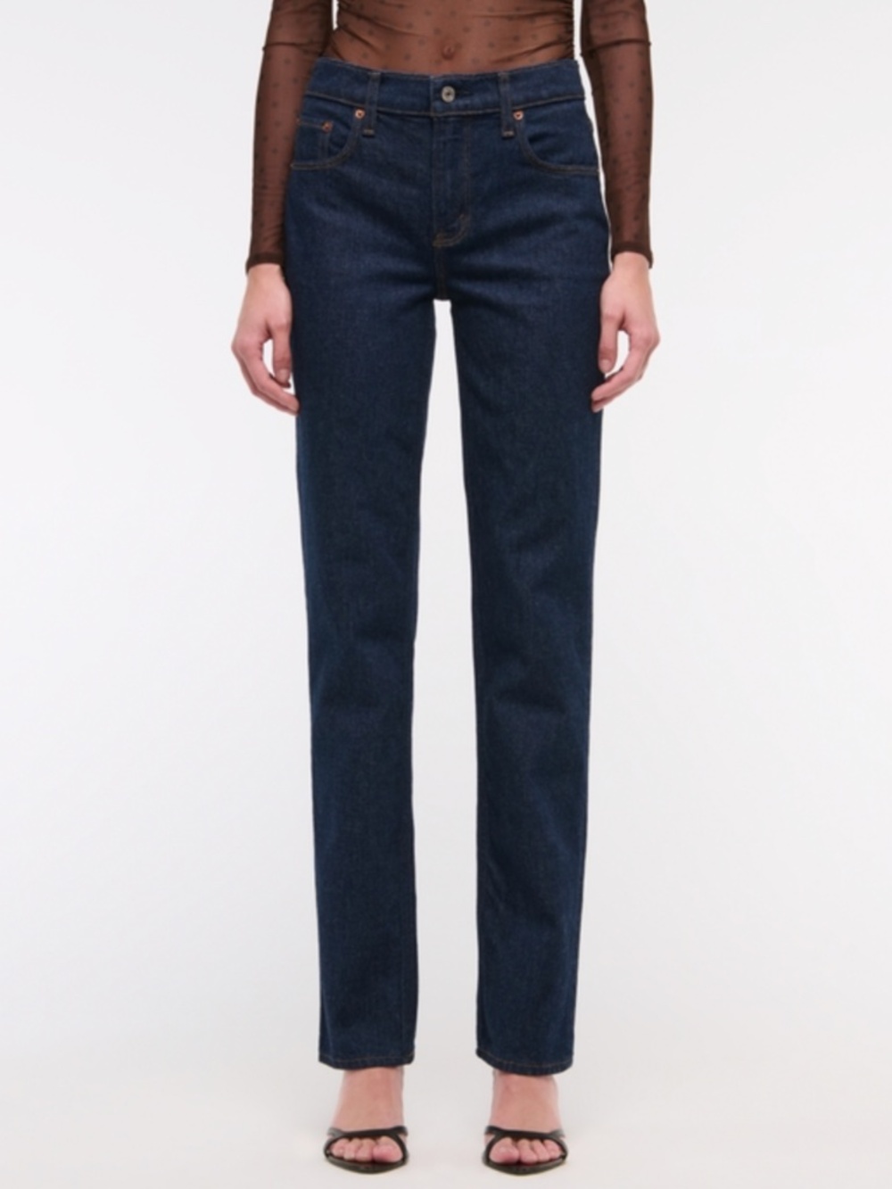 NWT Abercrombie & Fitch Mid Rise 90's Straight Jean Size 28 Regular
